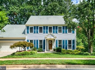 6815 Bluecurl Cir, Springfield, VA 22152