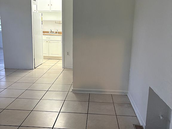 2nd image of 6970 Indian Creek Dr APT 9