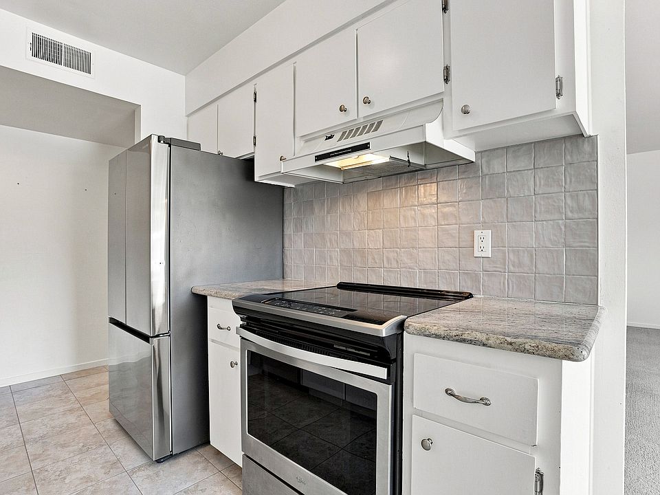 1st image of 1925 46th Ave APT 108