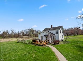 9669 Tallmadge Rd, Diamond, OH 44412