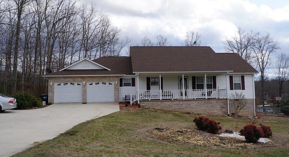 1st image of 1097 Mockingbird Dr