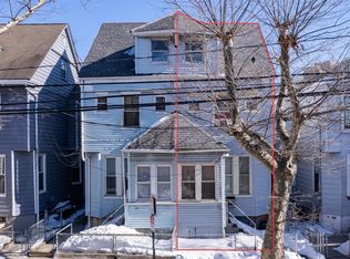 32 Storms Ave, Jersey City, NJ 07306