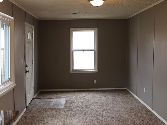 4th image of 3124 Hagemann St