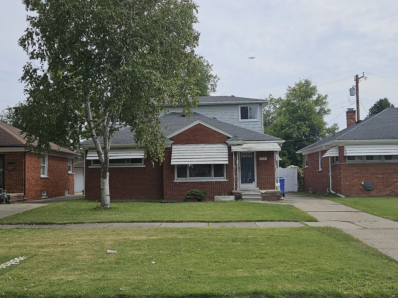 4 bed, 1454 sqft, $2,200 — Photo 2