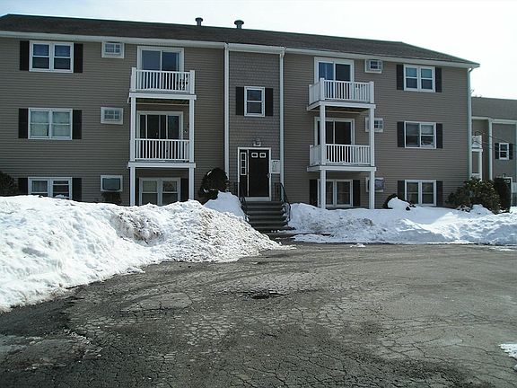 2nd image of 1575 Braley Rd APT 28