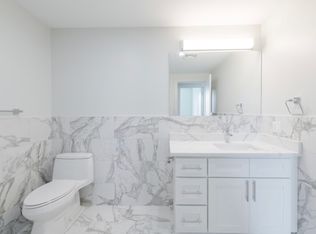 386 Atwells Ave #1B, Providence, RI 02909