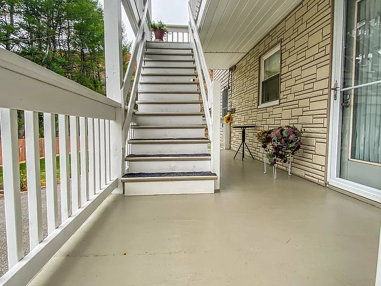 210 Mount Vernon Ave #1 — Photo 6