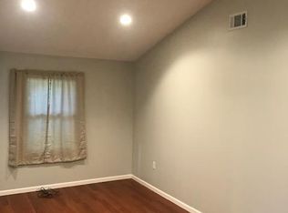25 W 79th Ter, Kansas City, MO 64114