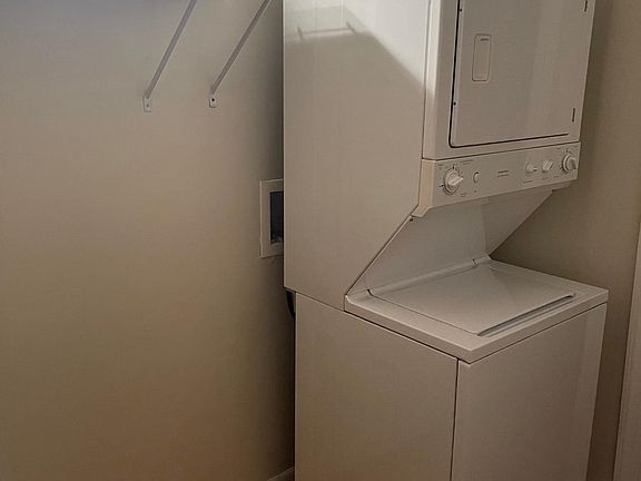 In unit washer and dryer