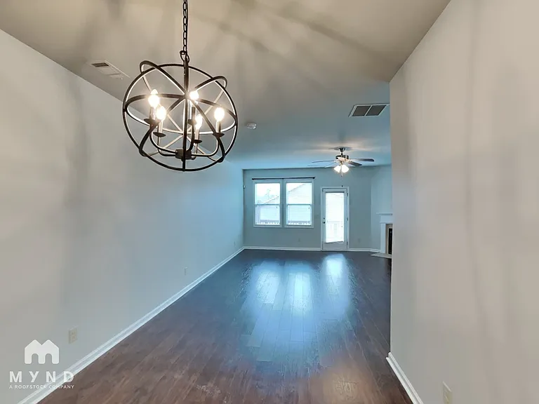 397 Sand Bay Dr SW — Photo 5
