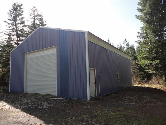 2nd image of 250 Odessa Way