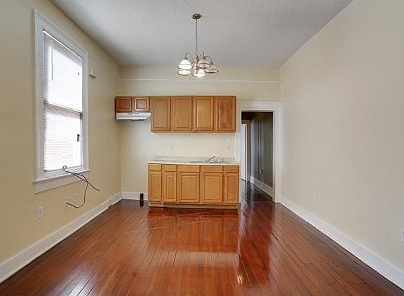 5th image of 1818 Franklin Ave