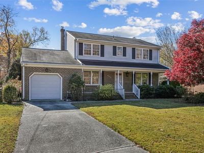 707 York Warwick Dr, Yorktown, VA, 23692