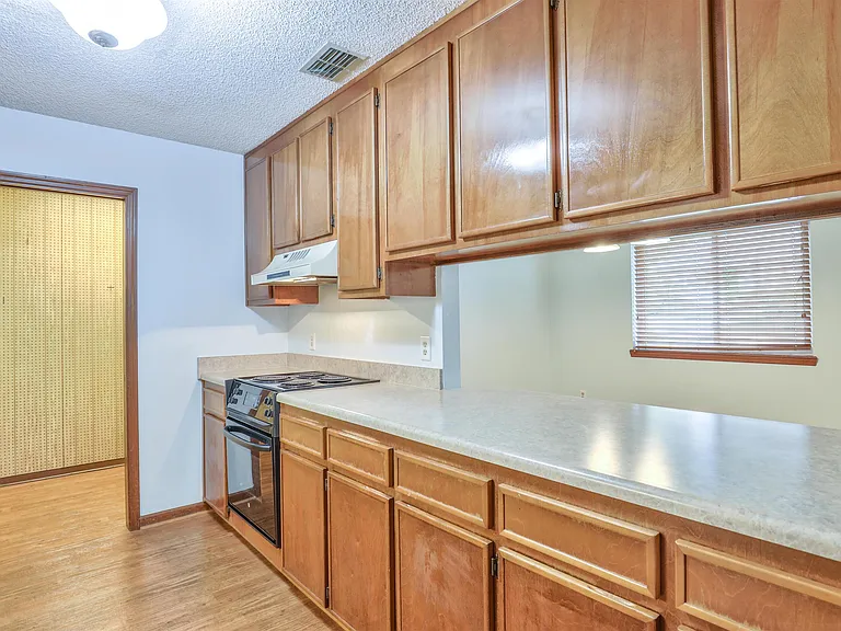 1609 Willow Bend Way #A — Photo 11