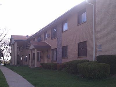 2nd image of 10051 W Appleton Ave APT 204