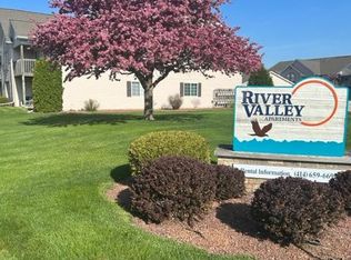 W1083 Lewis Ln #15, Ixonia, WI 53036
