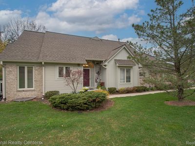 127 Hampton Ct, Northville, MI, 48168