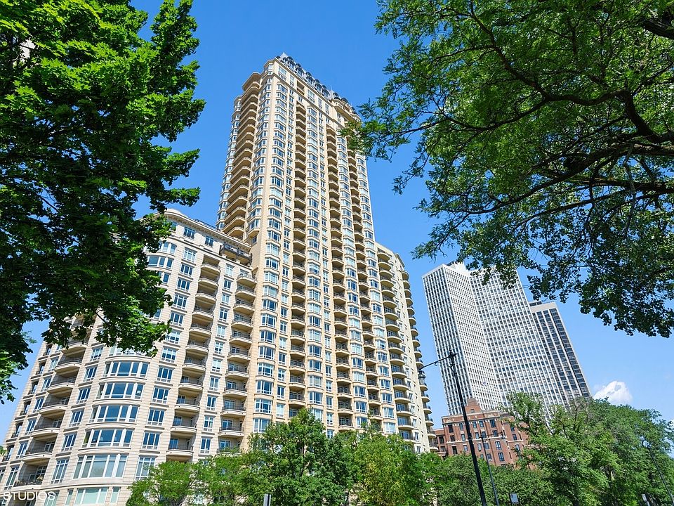 1st image of 2550 N Lakeview Ave Unit S3303