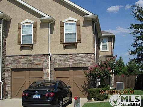 3rd image of 5944 Clearwater Dr