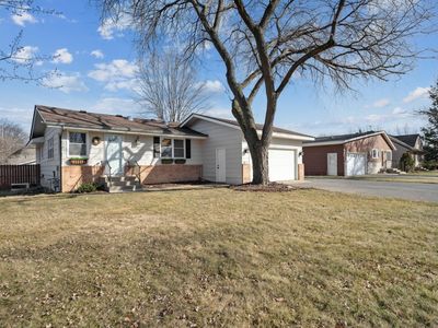 20460 Howland Ave W, Lakeville, MN, 55044