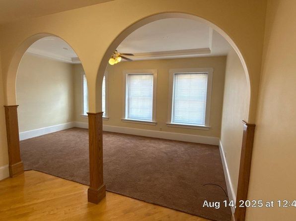 318 Liberty St UNIT 1/2-1
