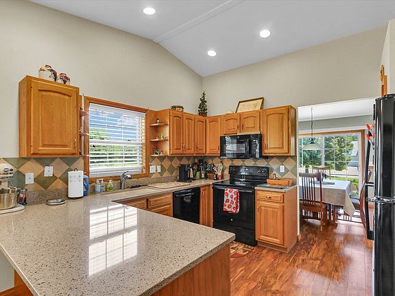 4th image of 3110 Ridge Park Rd