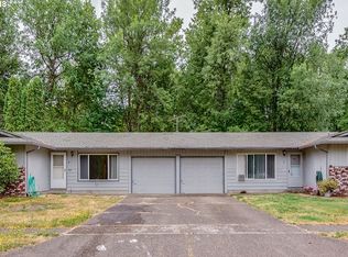 3304 Aquarius Blvd, Newberg, OR 97132