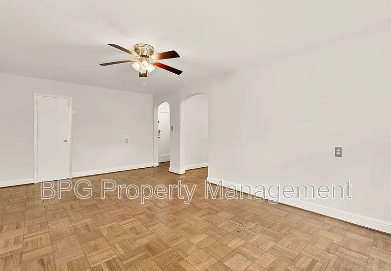 2634 Langston Blvd #403 — Photo 7