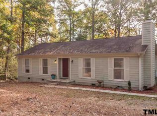 450 Vickers Rd, Chapel Hill, NC 27517