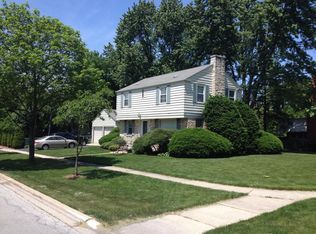 2444 Heather Rd, Homewood, IL 60430