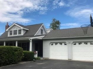 818 12th Street, West Babylon, NY 11704