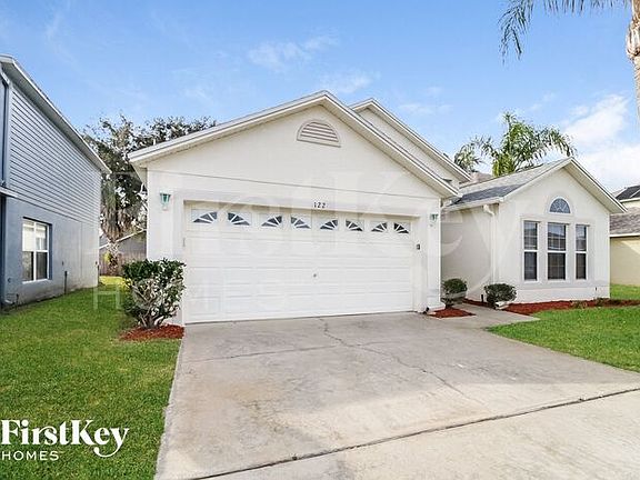 2nd image of 122 Monterey Oaks Dr