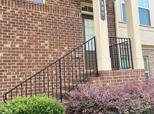 800 Sunset Park Dr, Suwanee, GA 30024