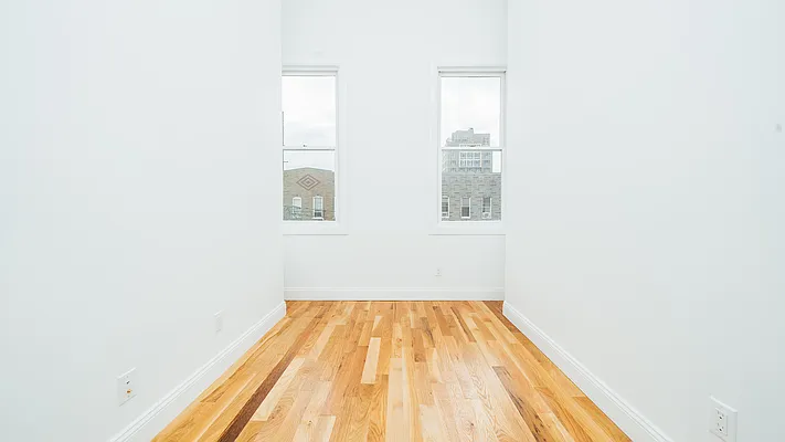Rented by Nooklyn NYC LLC | media 19
