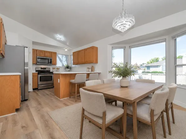 9502 S Newkirk St, South Jordan, UT 84009