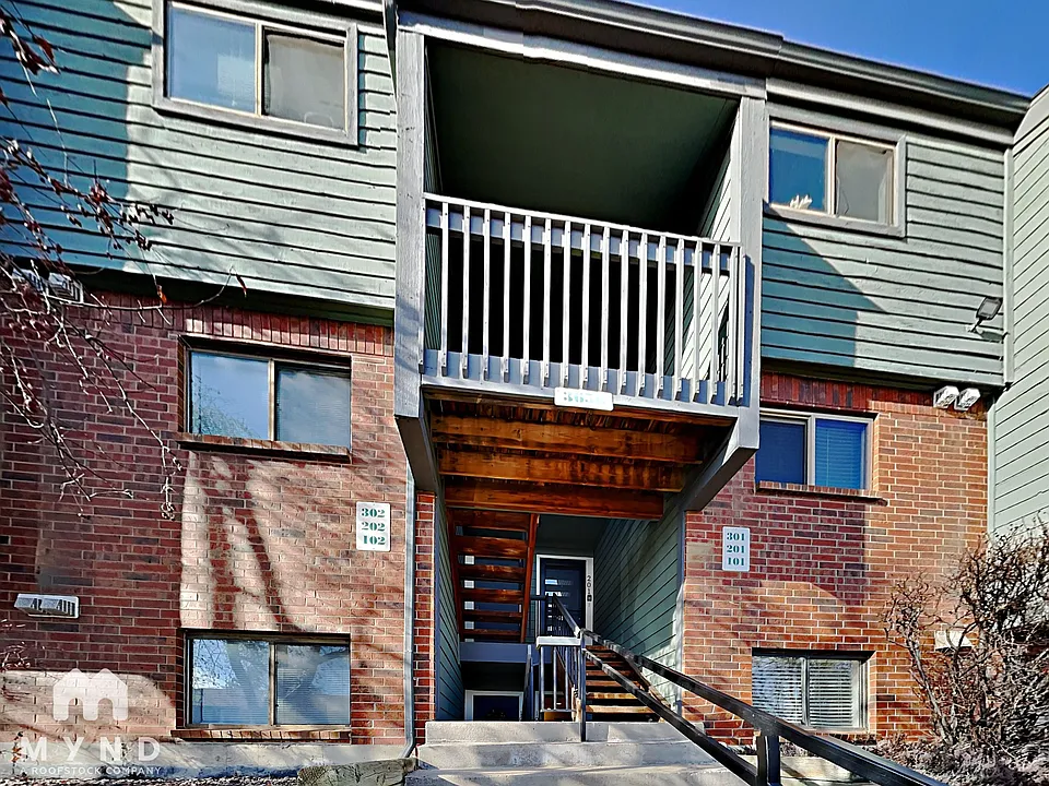 3656 S Depew St #101