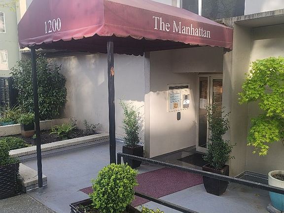 3rd image of 1200 Boylston Ave APT 200