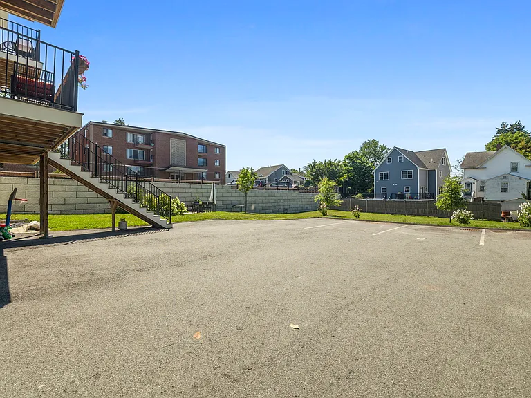 52 W Emerson St #6 — Photo 31