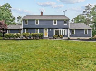 2 King George Dr, Boxford, MA 01921