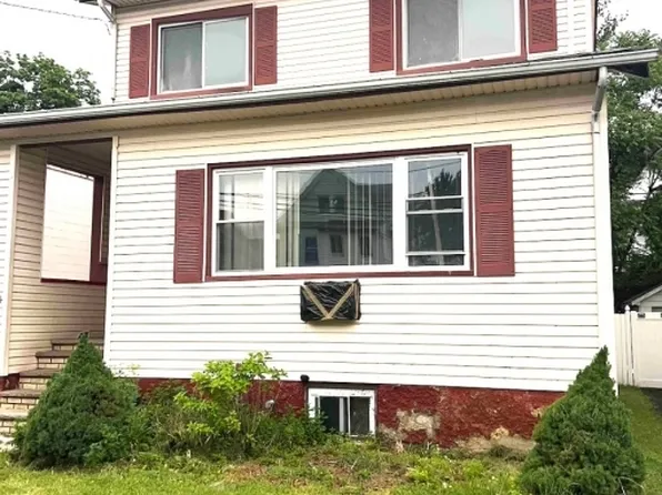 130 Howard Ave, Passaic City, NJ 07055