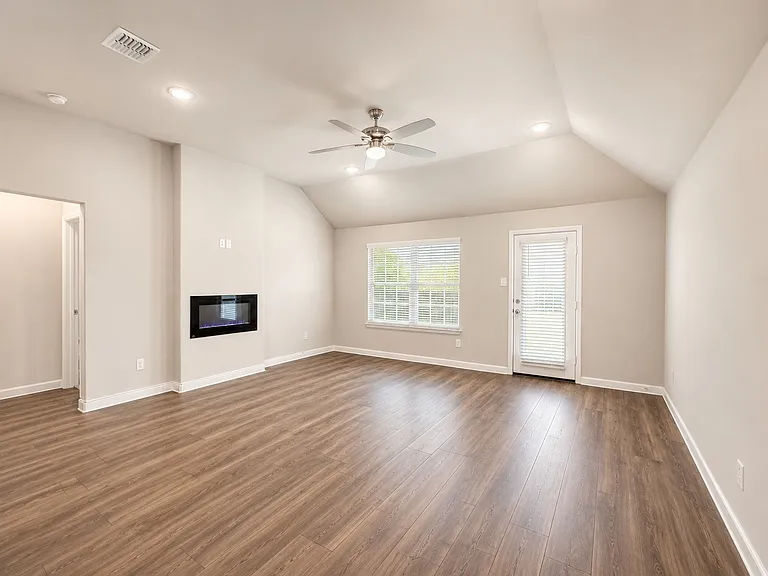 3428 Flatiron Dr — Photo 10