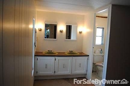 2nd image of 404 Jerry Ln