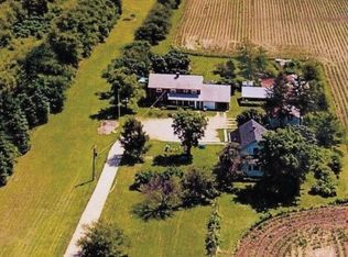 43W355 McDonald Rd, Elgin, IL 60124