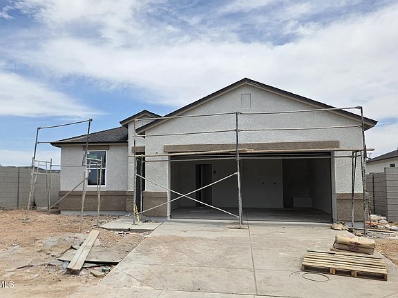 3rd image of 5428 E Darwin Drive