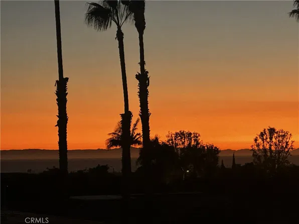 781 Avocado Ave, Corona Del Mar, CA 92625