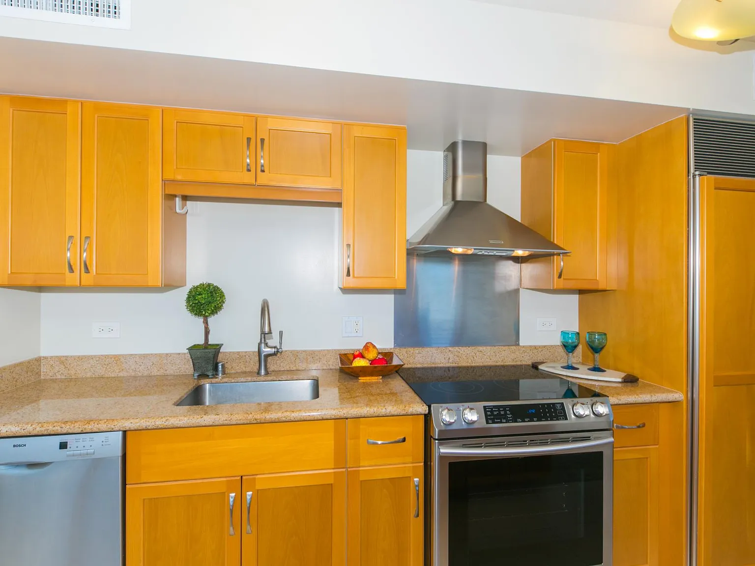 1296 Kapiolani Blvd — Photo 4