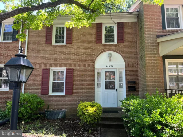 13200 Putnam Cir, Woodbridge, VA 22191