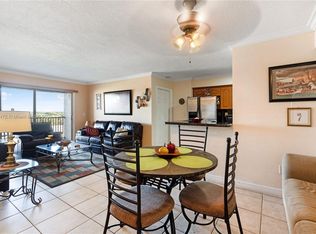 15231 SW 80th St APT 604, Miami, FL 33193