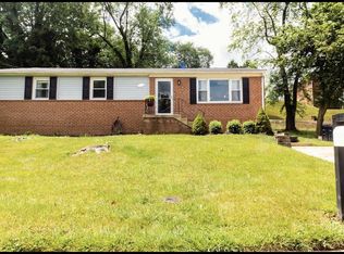 3103 Lumar Dr, Fort Washington, MD 20744