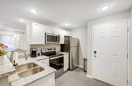 2341 Burnet Ave #2 Photo 1
